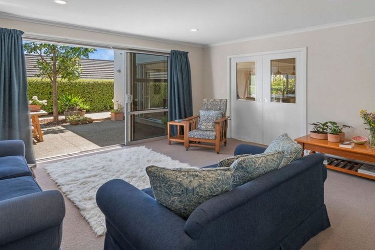 Photo of property in 40 Marino Grove, Richmond, 7020