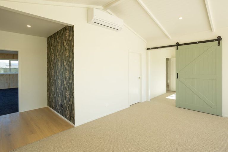 Photo of property in 181 Kupe Drive, Whitianga, 3510