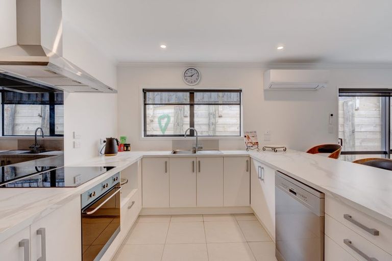 Photo of property in 13 Western View Heights, Horahora, Whangarei, 0110