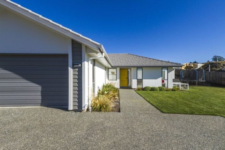 Photo of property in 4 Woolshed Drive, Stoke, Nelson, 7011