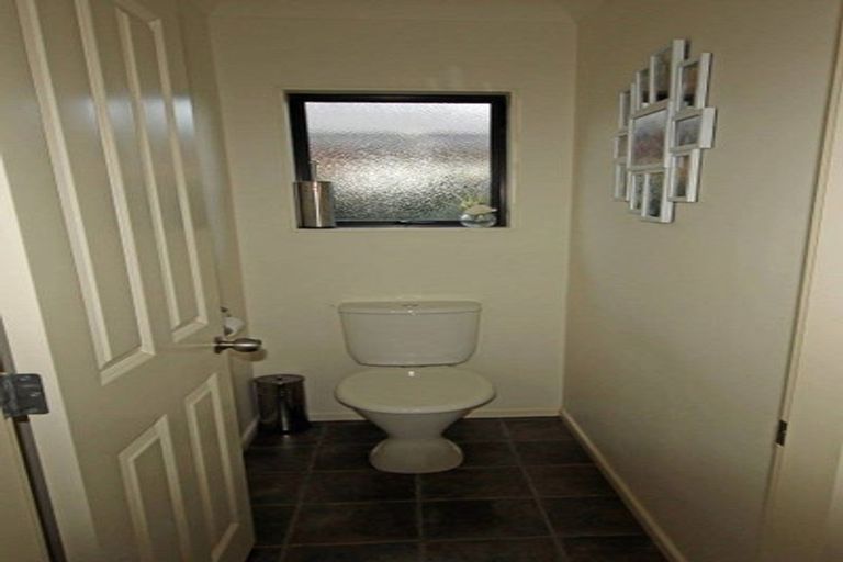 Photo of property in 115 Mandel Mews, Waiwhetu, Lower Hutt, 5010