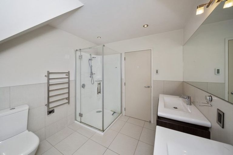 Photo of property in 40d Karina Road, Merrilands, New Plymouth, 4312