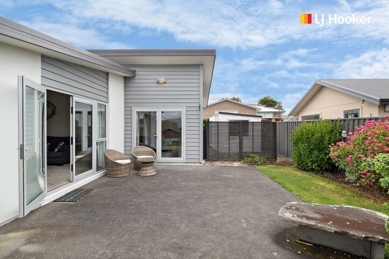 Photo of property in 38 Severn Street, Green Island, Dunedin, 9018
