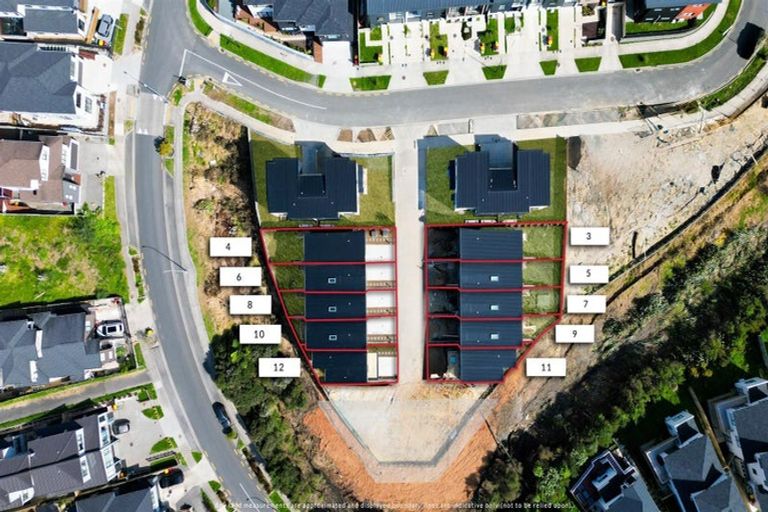 Photo of property in 12 Kautawa Lane, Massey, Auckland, 0614