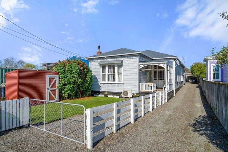 Photo of property in 21 Albert Street, Masterton, 5810