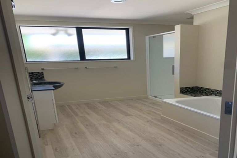 Photo of property in 26 Penrith Park Drive, Wanaka, 9305