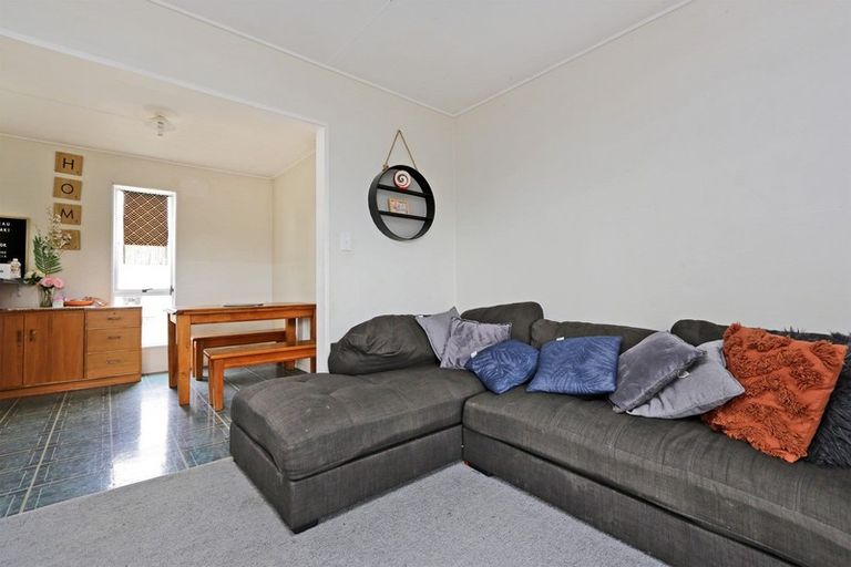 Photo of property in 257 Flaxmere Avenue, Flaxmere, Hastings, 4120