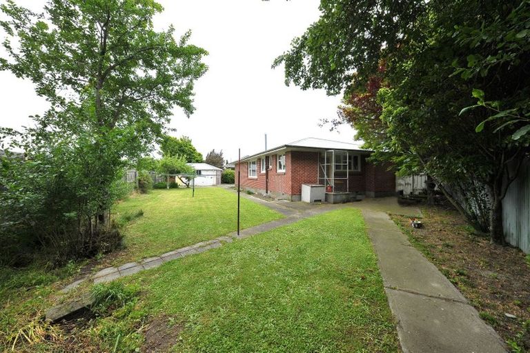 Photo of property in 2 Aileen Place, Upper Riccarton, Christchurch, 8041