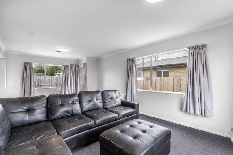 Photo of property in 2/51 Douglas Street, Grasmere, Invercargill, 9810