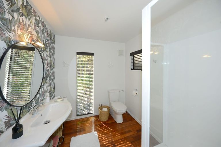 Photo of property in 2 Ranui Crescent, Diamond Harbour, Lyttelton, 8971