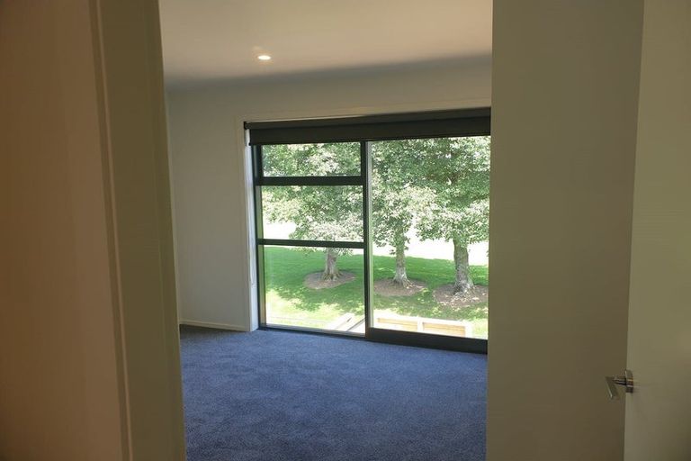 Photo of property in 14/240 Stokes Valley Road, Stokes Valley, Lower Hutt, 5019