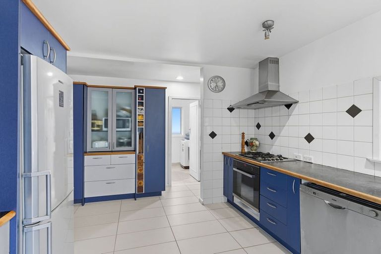 Photo of property in 125 Harris Crescent, Papanui, Christchurch, 8053