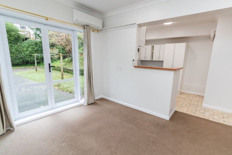 Photo of property in 77a Chamberlain Road, Karori, Wellington, 6012