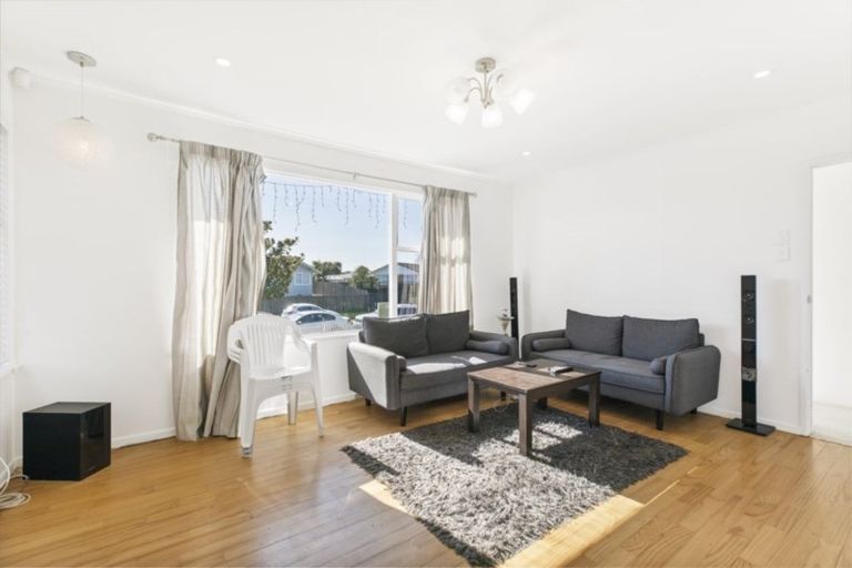 Photo of property in 20 Winsford Street, Manurewa, Auckland, 2102
