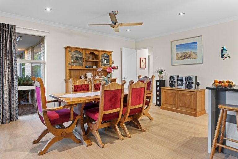 Photo of property in 22 Churchill Drive, Rangiora, 7400