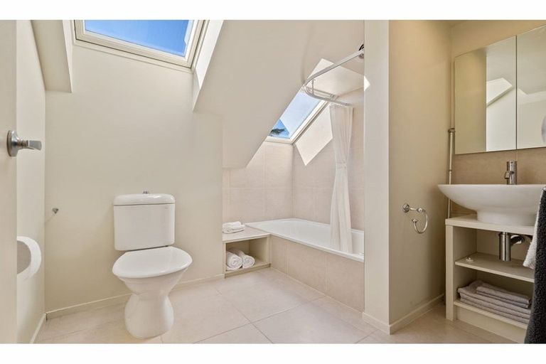 Photo of property in 7a Ryeland Avenue, Ilam, Christchurch, 8041