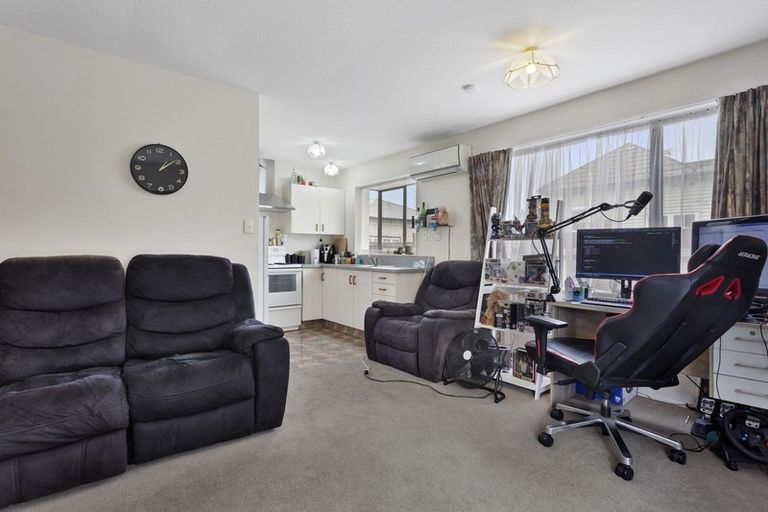 Photo of property in 94a Percival Street, Rangiora, 7400