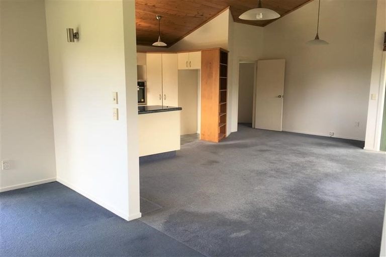 Photo of property in 1373 Devon Road, Brixton, Waitara, 4382