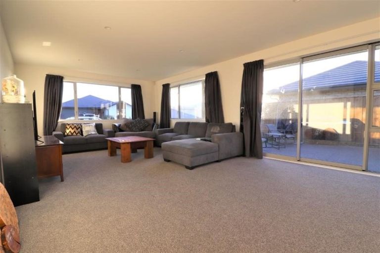 Photo of property in 27 Lydiard Drive, Rolleston, 7615