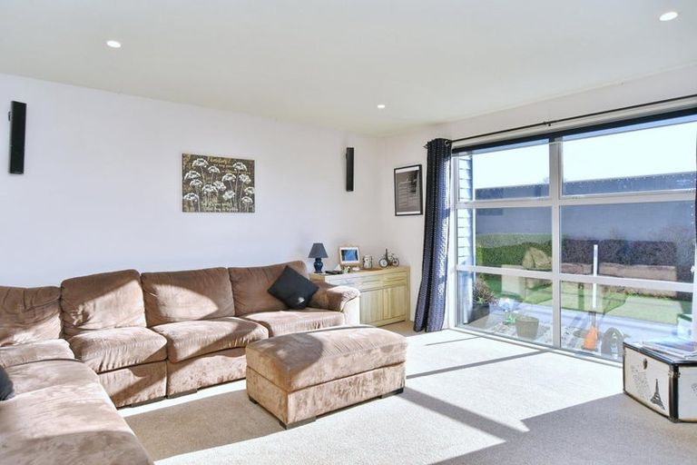 Photo of property in 2 Hayson Drive, Kaiapoi, 7630