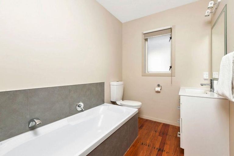 Photo of property in 189 Pukehina Parade, Pukehina, Te Puke, 3189