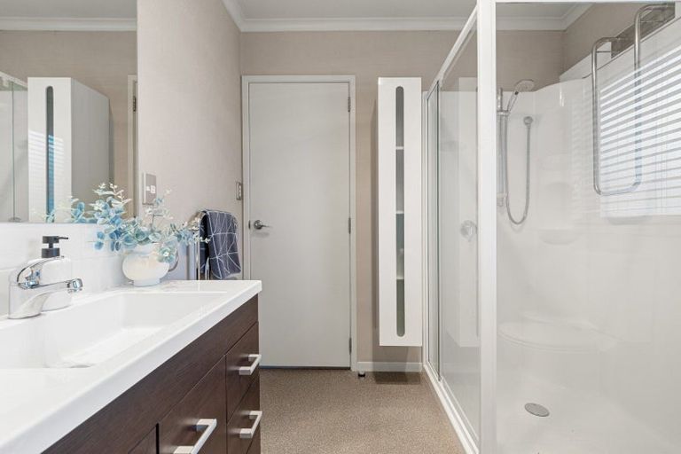 Photo of property in 5 Havenbrook Way, Pyes Pa, Tauranga, 3112