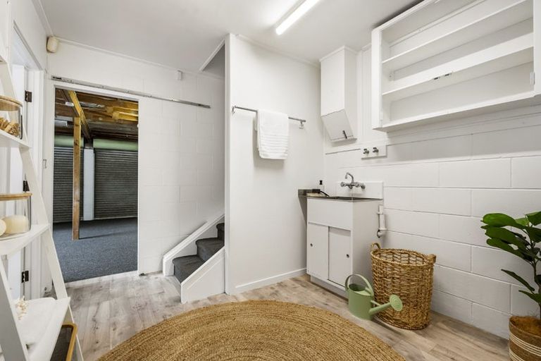 Photo of property in 53 Lynden Avenue, Hillcrest, Auckland, 0627