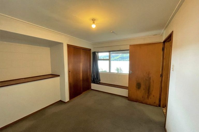 Photo of property in 223 Ravensbourne Road, Ravensbourne, Dunedin, 9022