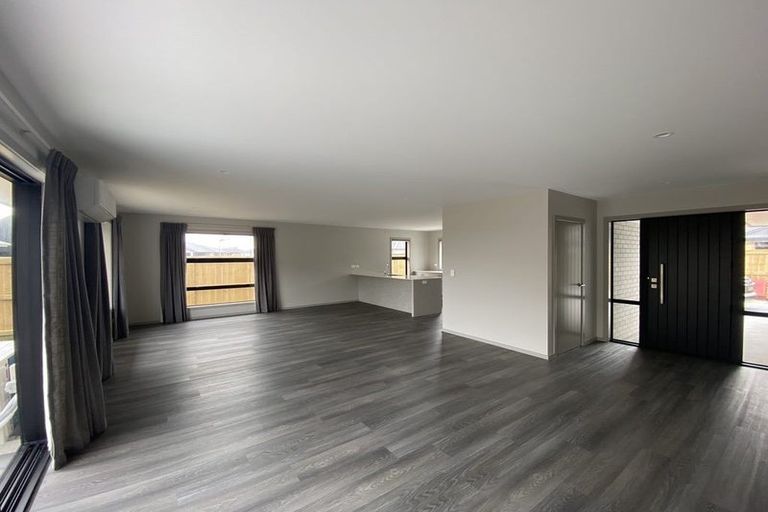 Photo of property in 10 Cotula Way, Papamoa Beach, Papamoa, 3118