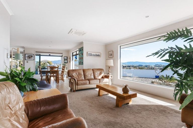 Photo of property in 35 Holyoake Terrace, Omokoroa, 3114