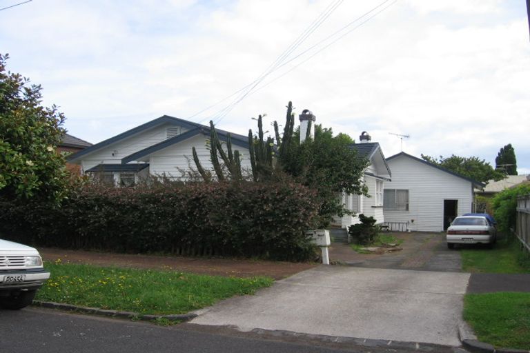 Photo of property in 7-7a Rangiatea Road, Epsom, Auckland, 1023
