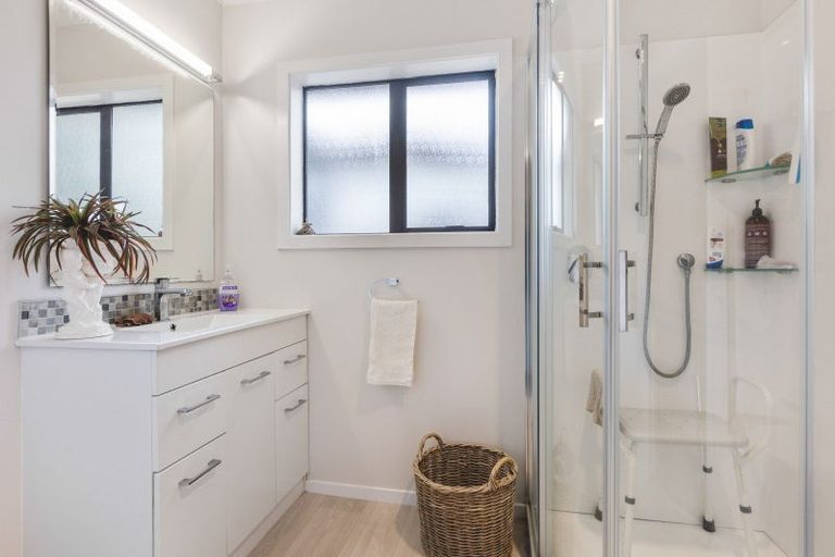 Photo of property in 142a Rata Street, Inglewood, 4330