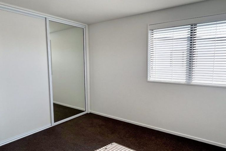 Photo of property in 5/14 Crohane Place, Addington, Christchurch, 8024