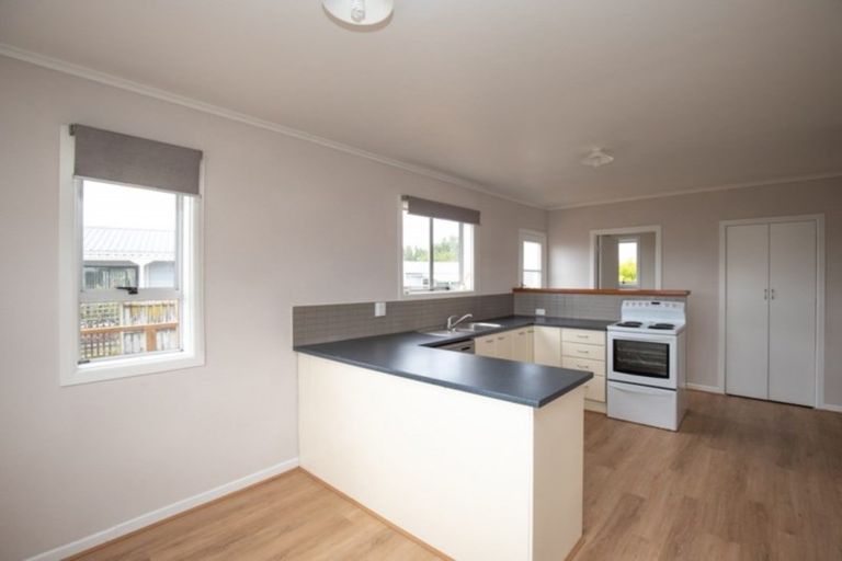 Photo of property in 61a Pipiroa Road, Ngatea, 3503