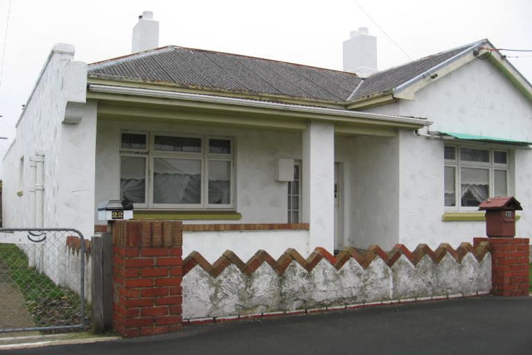 Photo of property in 22 Cutten Street, South Dunedin, Dunedin, 9012