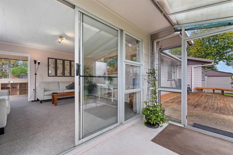 Photo of property in 42 Kahu Street, Utuhina, Rotorua, 3015