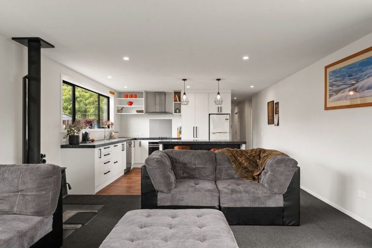 Photo of property in 86 Main South Road, Green Island, Dunedin, 9018