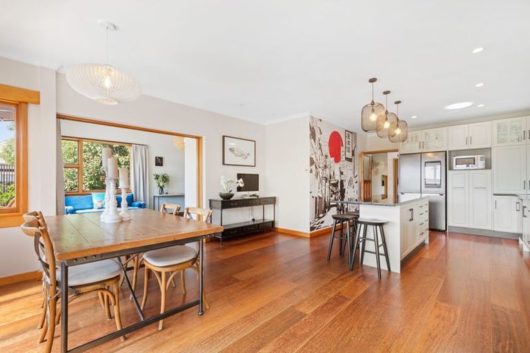 Photo of property in 81 Glandovey Road, Fendalton, Christchurch, 8052