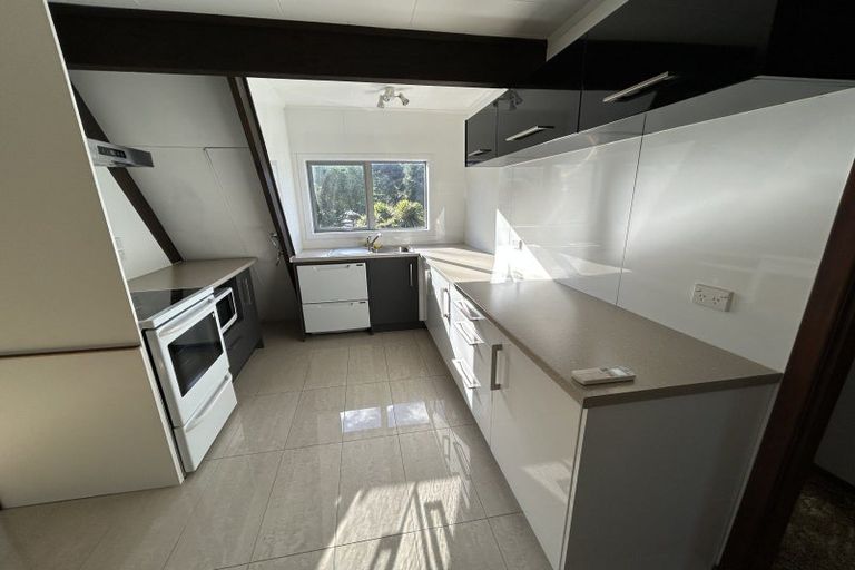 Photo of property in 11 Kowhai Drive, Wanaka, 9305