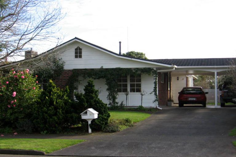 Photo of property in 65 Buick Crescent, Awapuni, Palmerston North, 4412