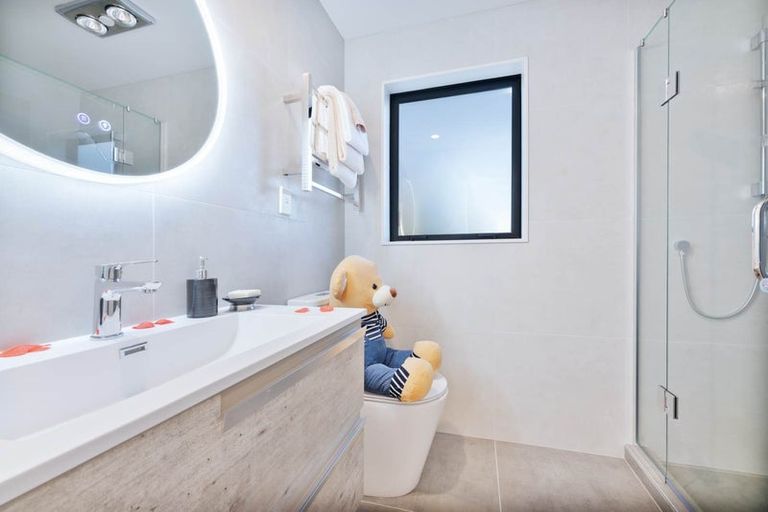 Photo of property in 5/11 Jaemont Avenue, Te Atatu South, Auckland, 0610