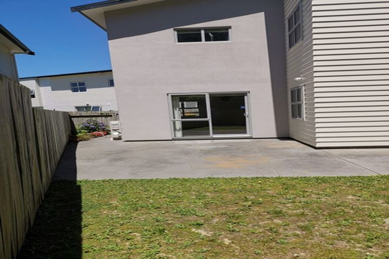 Photo of property in 17a Wantwood Grove, Churton Park, Wellington, 6037