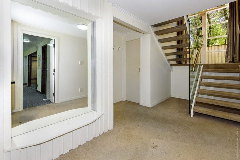 Photo of property in 24 Thorrington Road, Cashmere, Christchurch, 8022