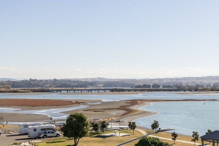 Photo of property in 503/7 Humber Street, Pandora, Napier, 4110