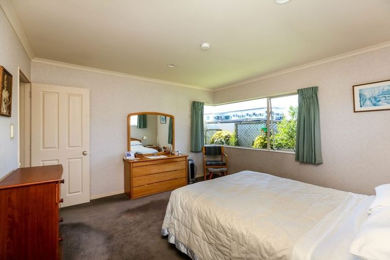 Photo of property in 132 Clawton Street, Westown, New Plymouth, 4310