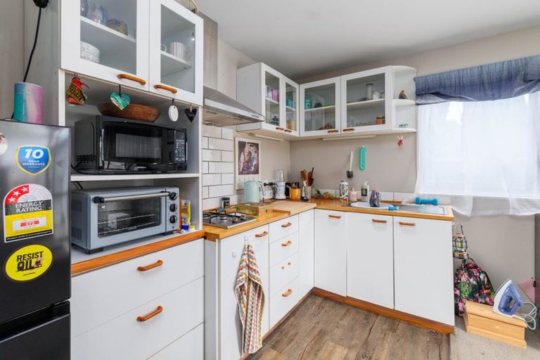 Photo of property in 15 Attlee Crescent, Bryndwr, Christchurch, 8053