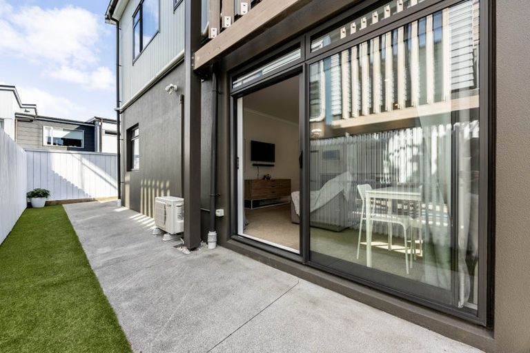Photo of property in 26 Mollusc Road, Hobsonville, Auckland, 0616