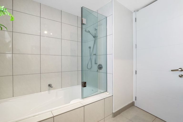 Photo of property in 8 Riverside Lane, Tai Tapu, 7672