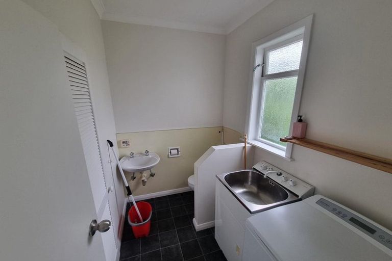 Photo of property in 1/40 Prospect Terrace, Johnsonville, Wellington, 6037