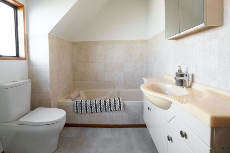 Photo of property in 3/179 Marine Parade, New Brighton, Christchurch, 8083